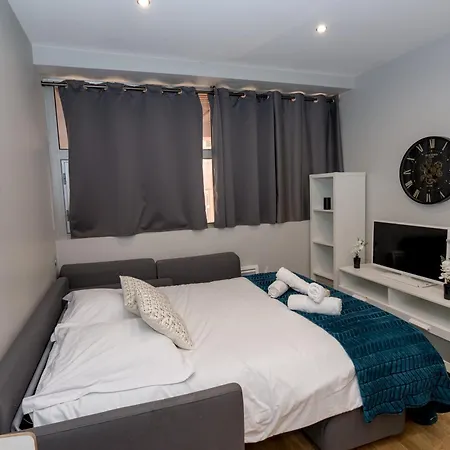 Magnifique Compans Caffarelli Apartmán